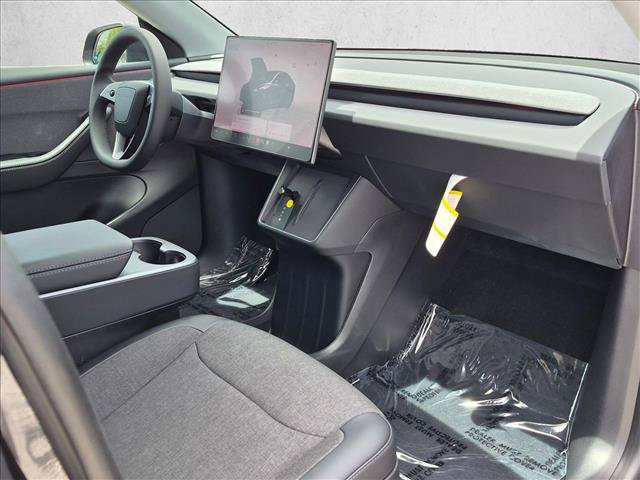 Used 2026 Tesla Model Y AWD image 21