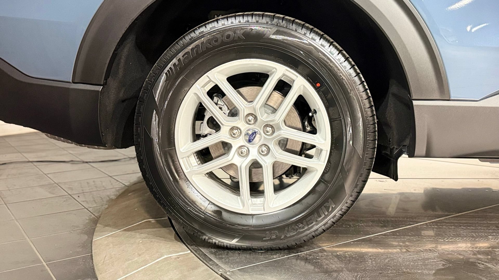 New 2026 Ford Explorer Active AWD/4WD image 20