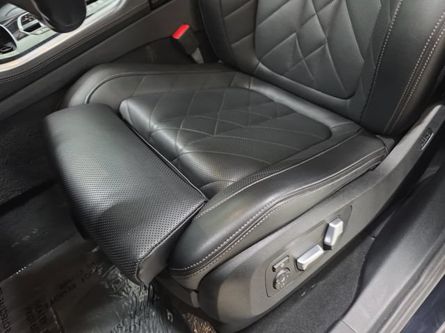 Used 2024 BMW X5 xDrive40i w/ M Sport Package AWD/4WD image 25