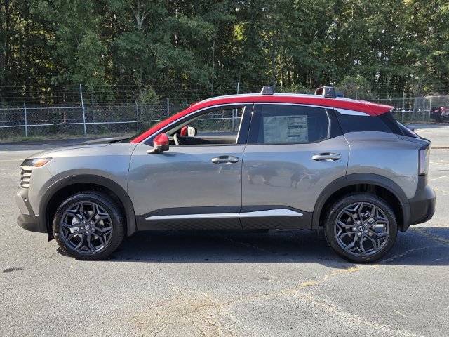 New 2027 Nissan Kicks SR FWD image 2