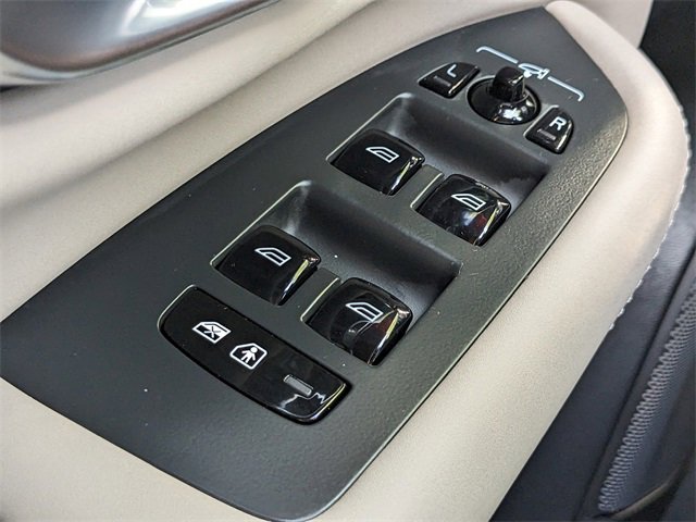 New 2025 Volvo XC90 B6 Plus w/ Protection Package Premier image 27