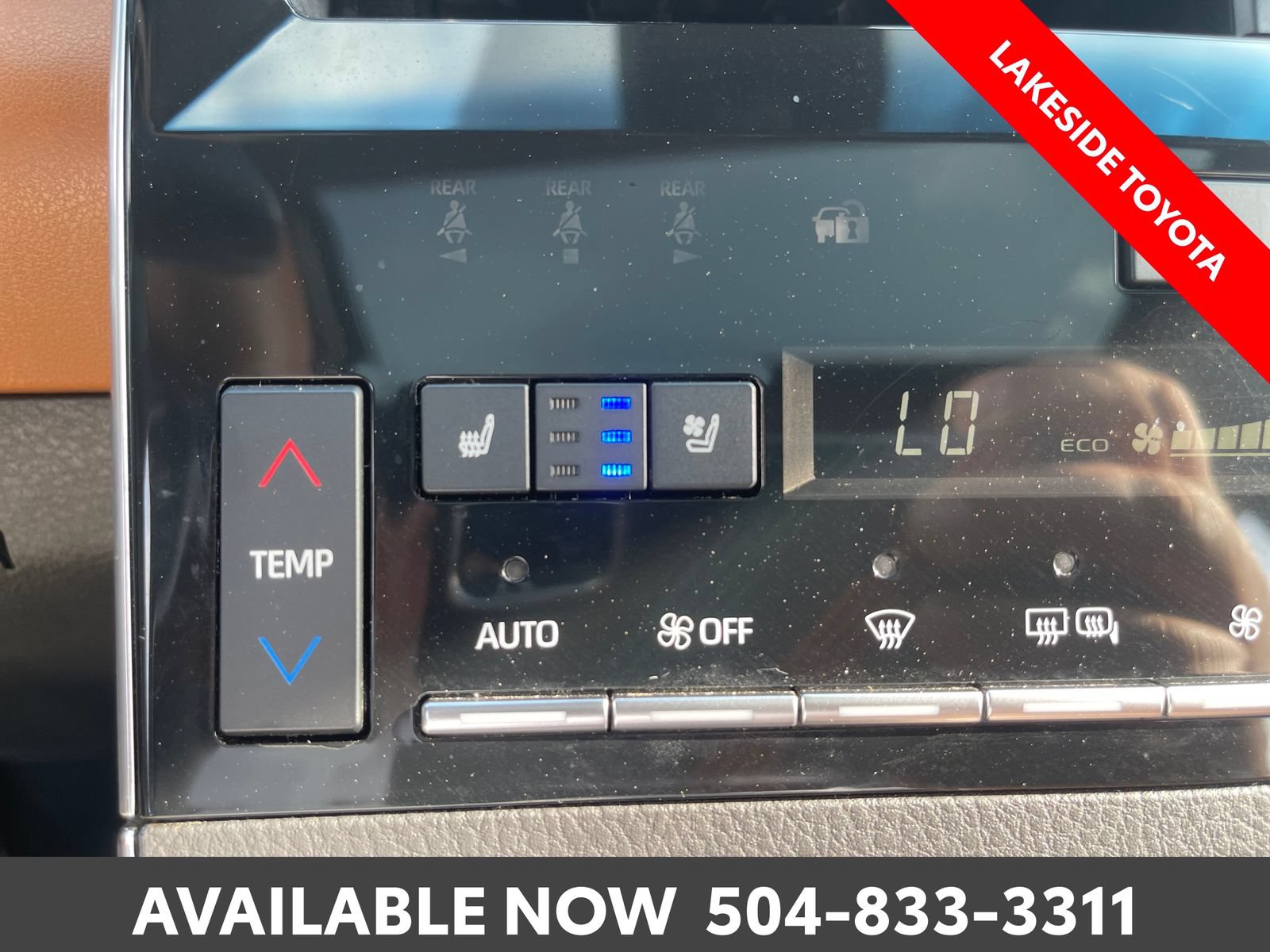 Used 2020 Toyota Avalon Limited FWD image 33