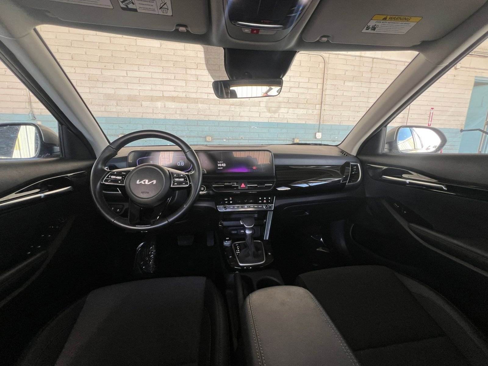 Used 2025 Kia Seltos S image 33