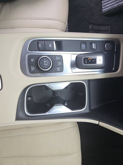 Used 2023 INFINITI QX60 Luxe w/ Cargo Package AWD/4WD image 17