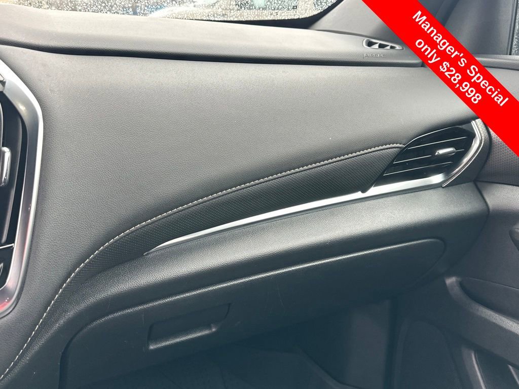 Used 2023 Chevrolet Traverse Premier image 25