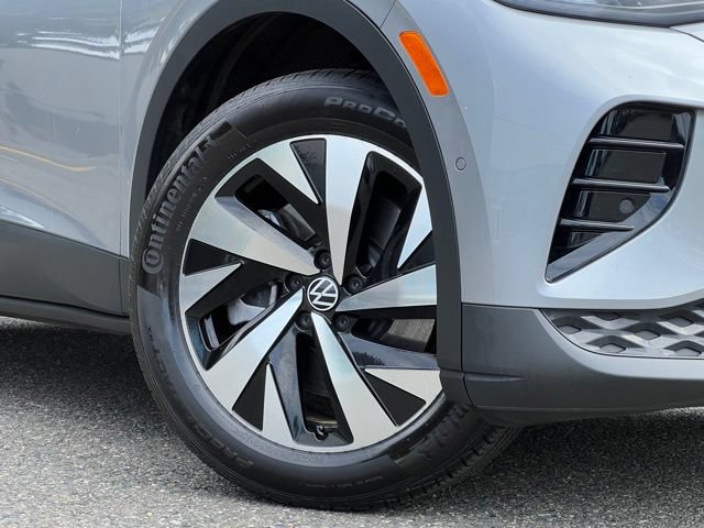 Used 2023 Volkswagen ID.4 Pro AWD/4WD image 2