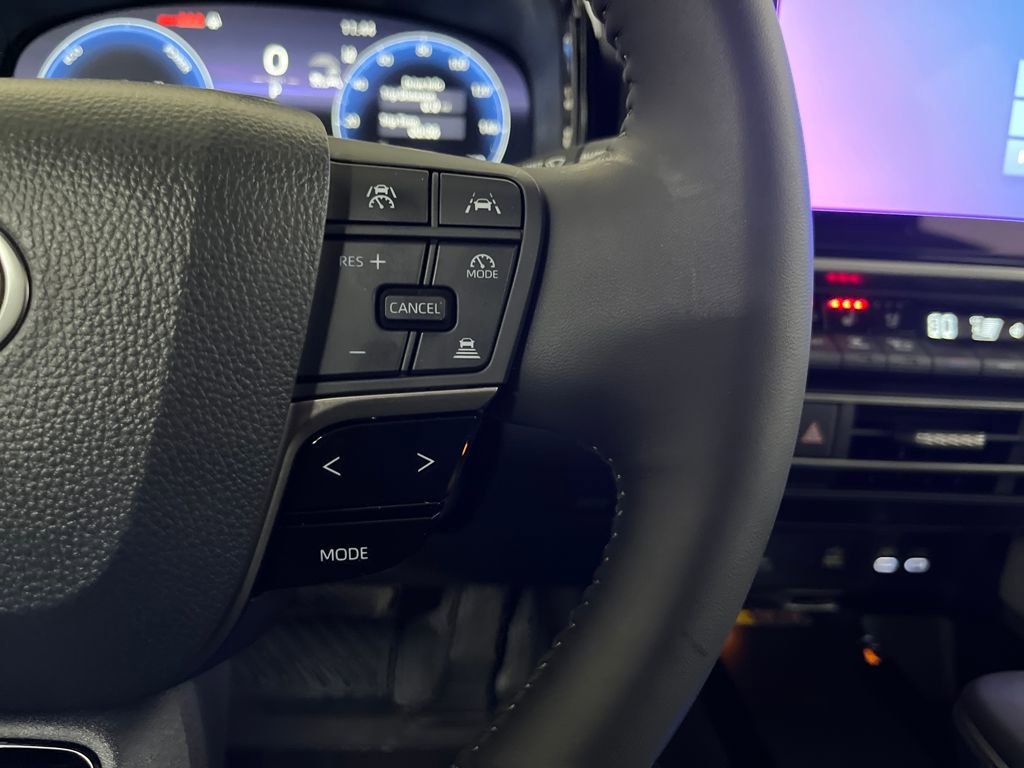 Used 2026 Toyota Camry XLE w/ Premium Plus Package image 60