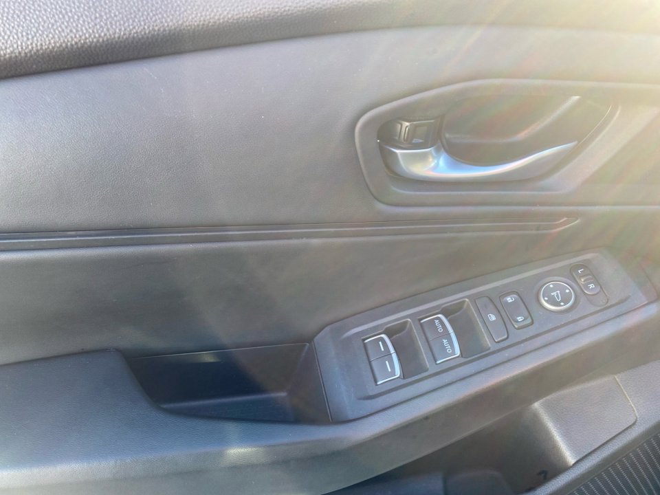 Used 2024 Honda Accord EX image 35