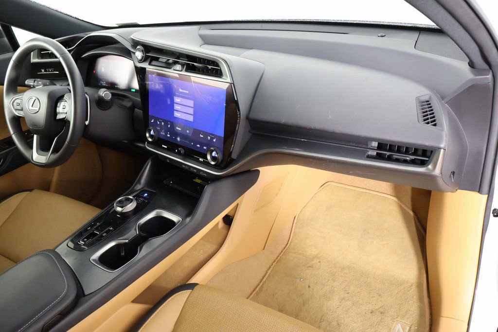 Used 2024 Lexus RZ 300e Premium w/ Accessory Package (Z1) image 8