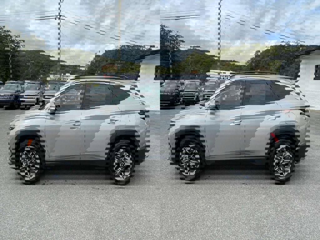 New 2026 Hyundai Tucson SEL image 2