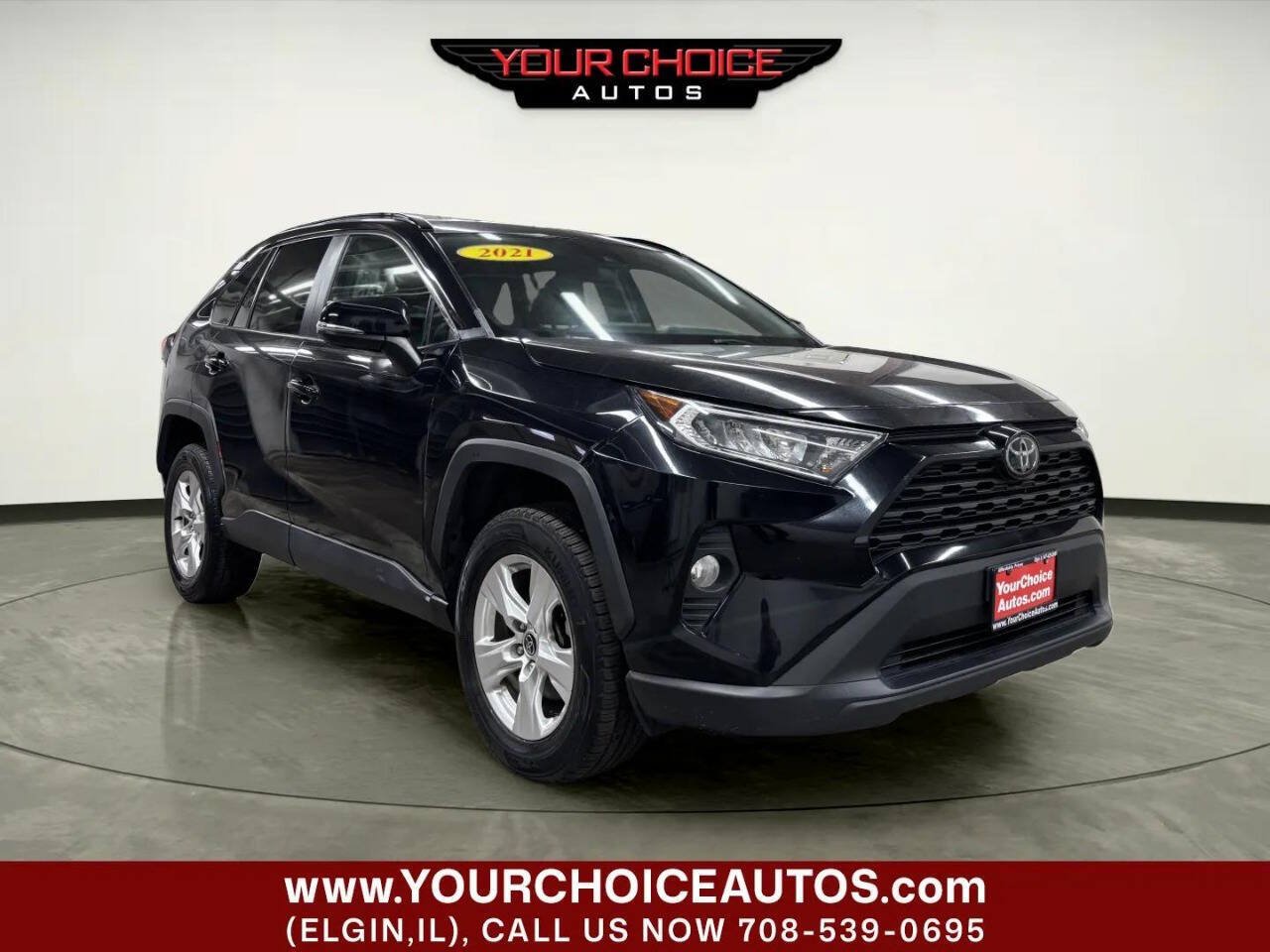 Used 2021 Toyota RAV4 XLE FWD image 9
