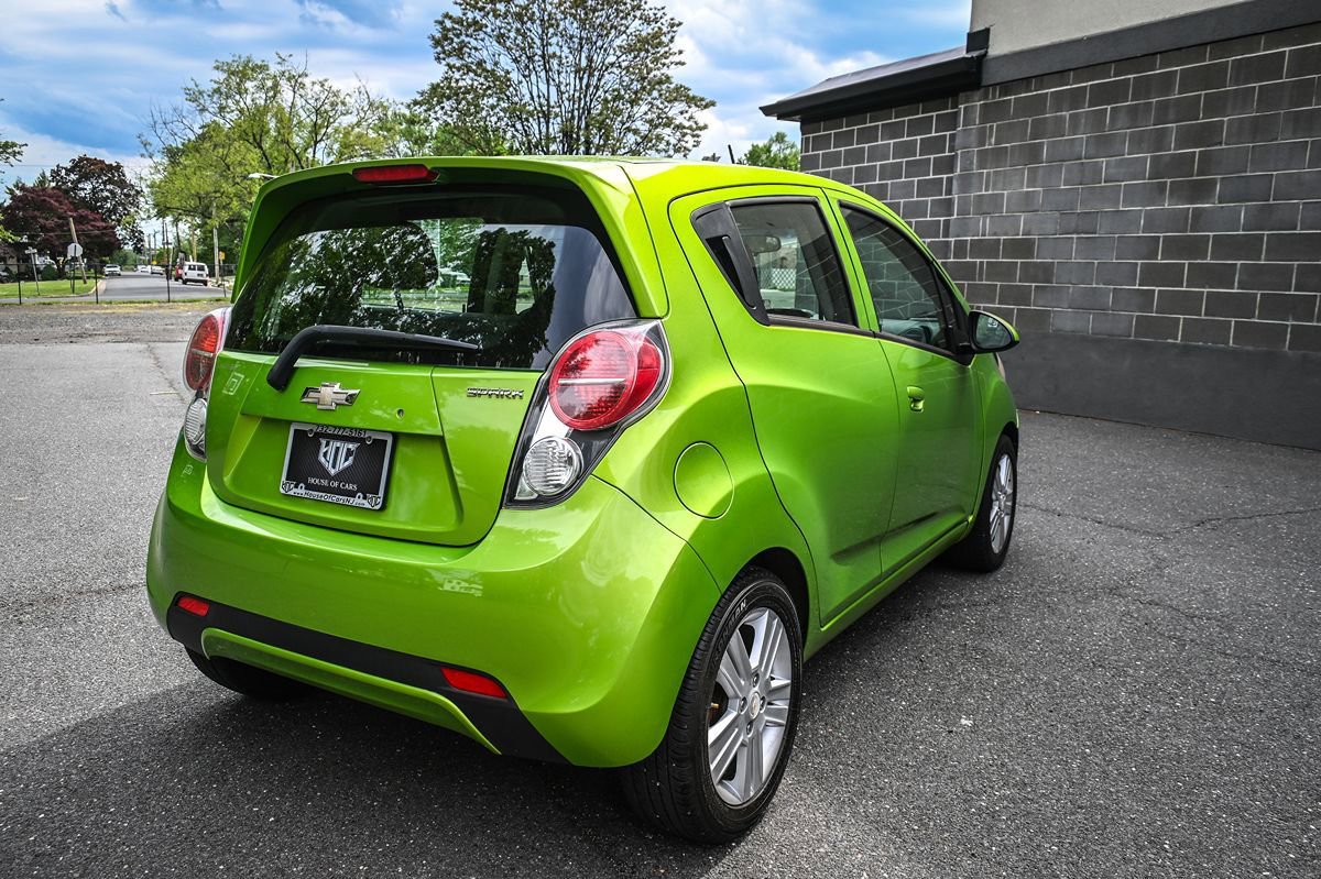 Used 2014 Chevrolet Spark LT FWD image 5
