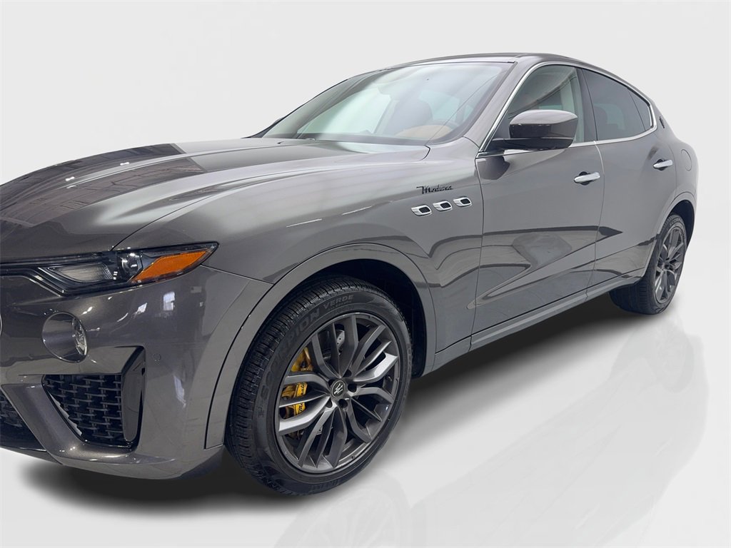Used 2022 Maserati Levante Modena image 11