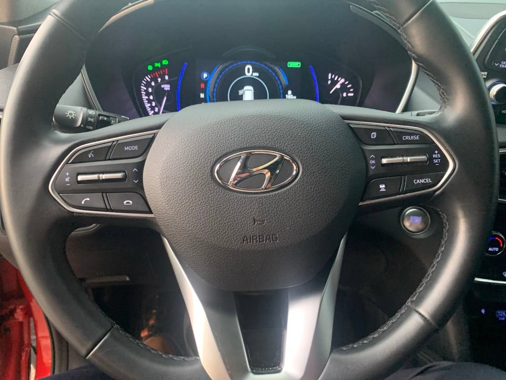 Used 2020 Hyundai Santa Fe SEL w/ Convenience + Premium Package AWD/4WD image 17