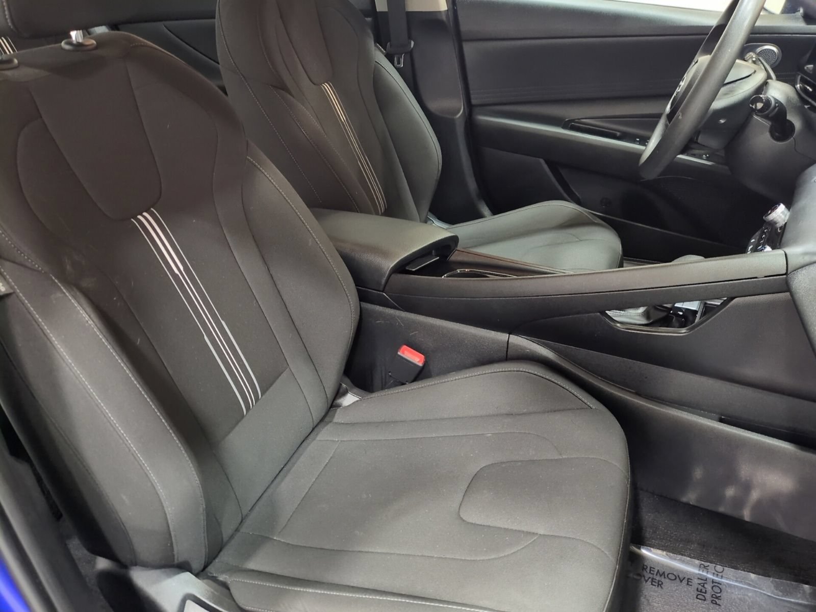 Certified 2023 Hyundai Elantra Blue FWD image 10