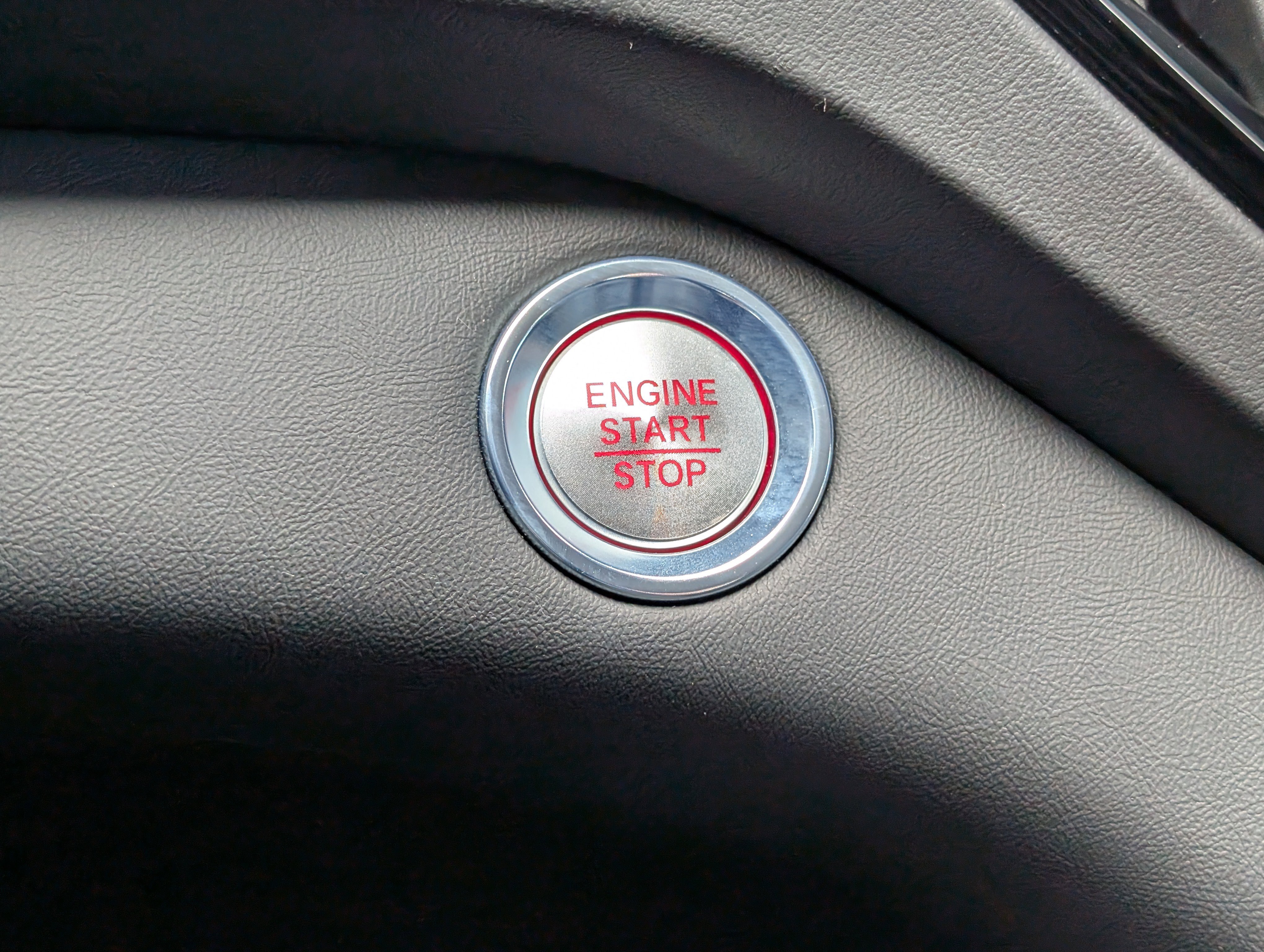 Certified 2025 Acura RDX SH-AWD w/ Technology Package image 17