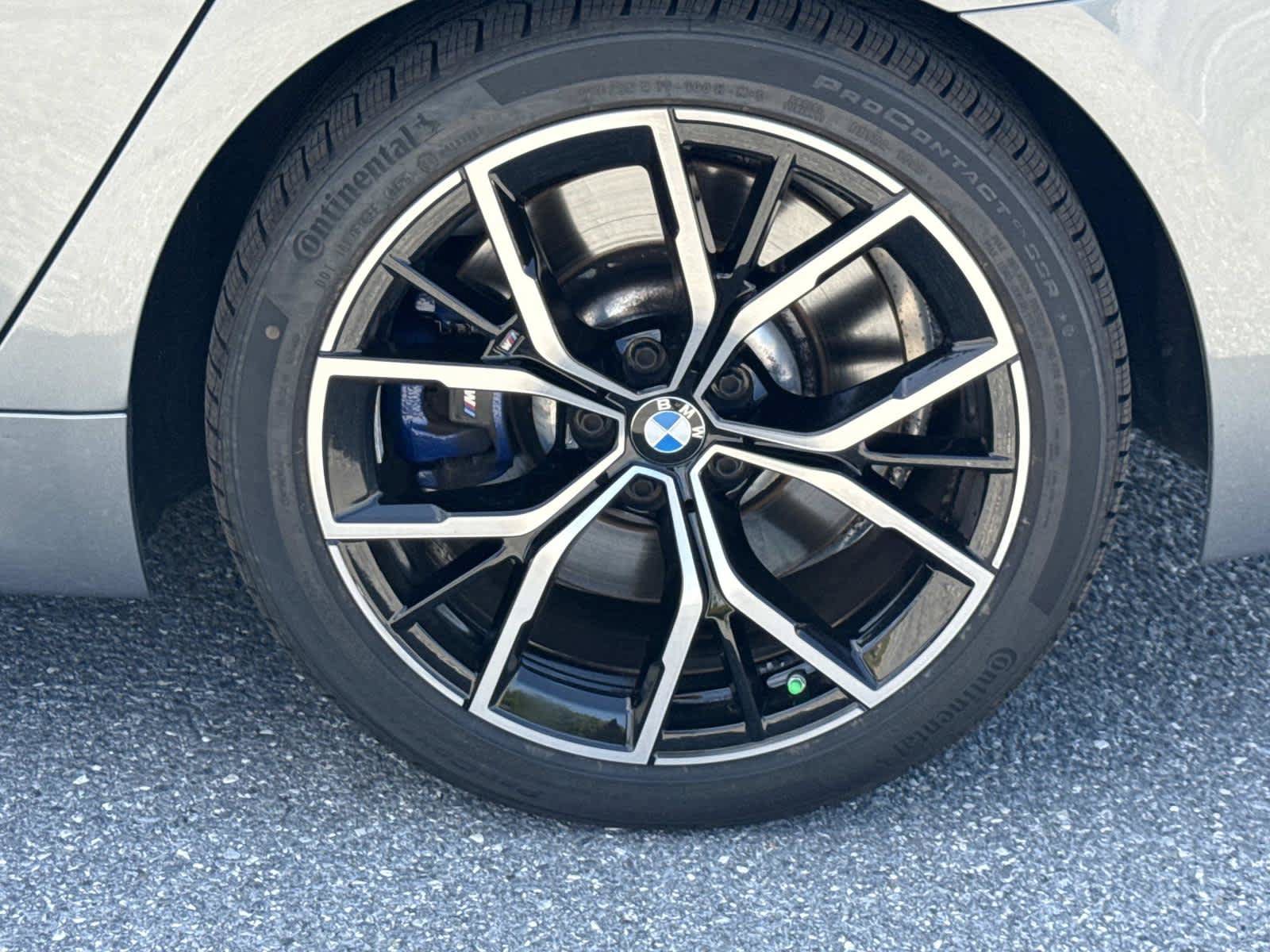 Used 2023 BMW M550i xDrive w/ Parking Assistance Package AWD/4WD image 12