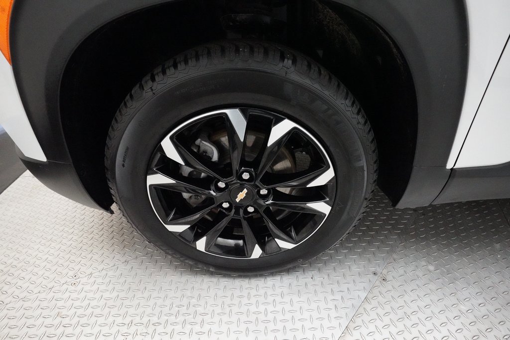 Certified 2023 Chevrolet TrailBlazer LT w/ Convenience Package image 26