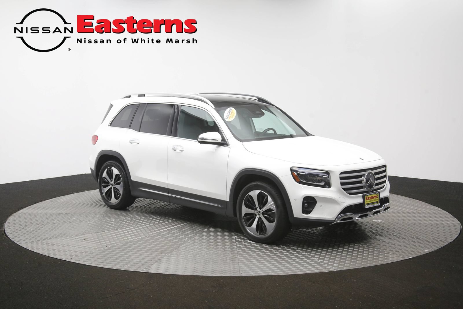 Used 2025 Mercedes-Benz GLB 250 w/ Exclusive Package image 51