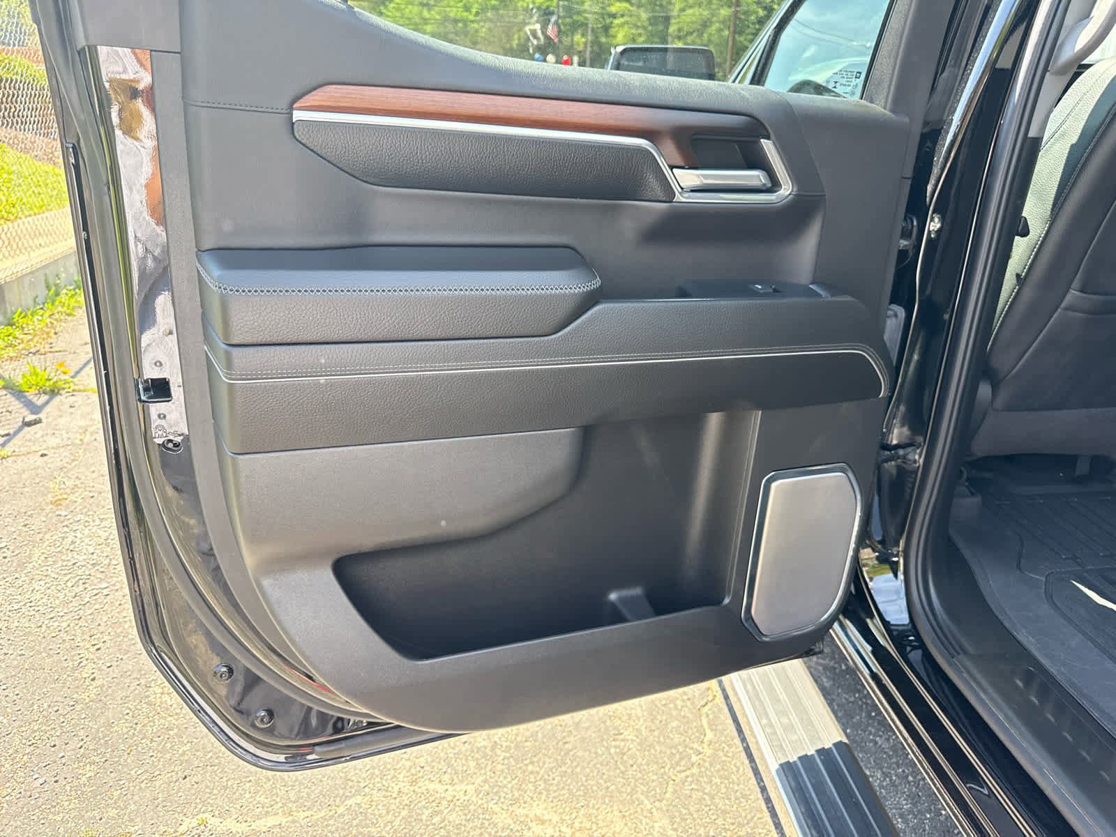 Used 2024 GMC Sierra 1500 Denali w/ Denali Reserve Package AWD/4WD image 24