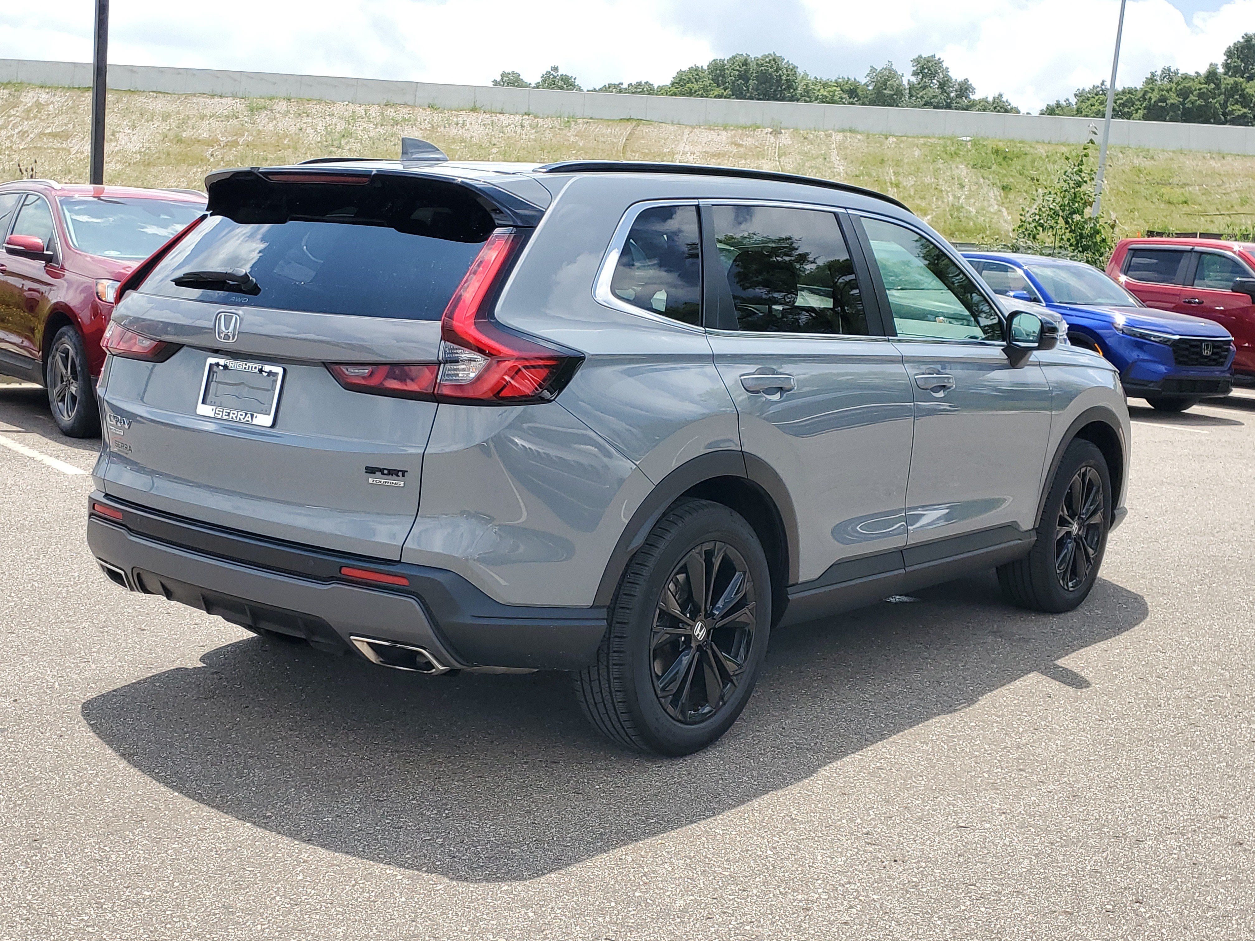 Used 2023 Honda CR-V Sport Touring image 3