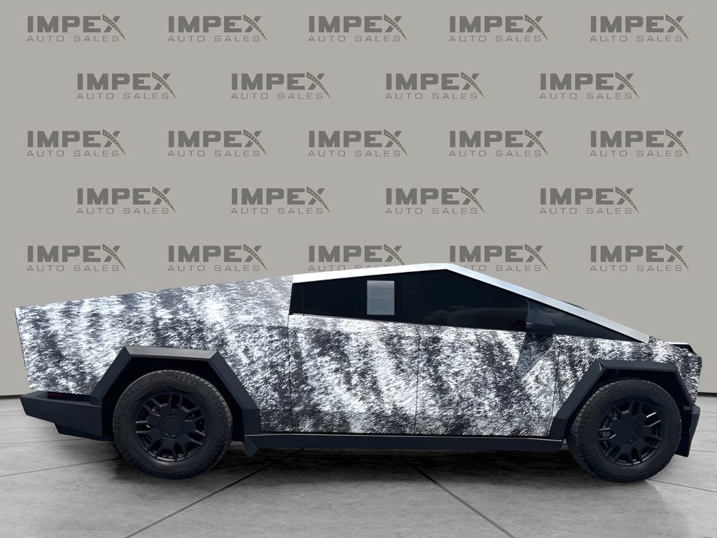 Used 2024 Tesla Cybertruck Cyberbeast AWD/4WD image 6