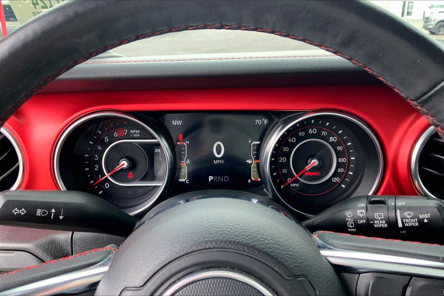 Used 2018 Jeep Wrangler Unlimited Rubicon AWD/4WD image 26