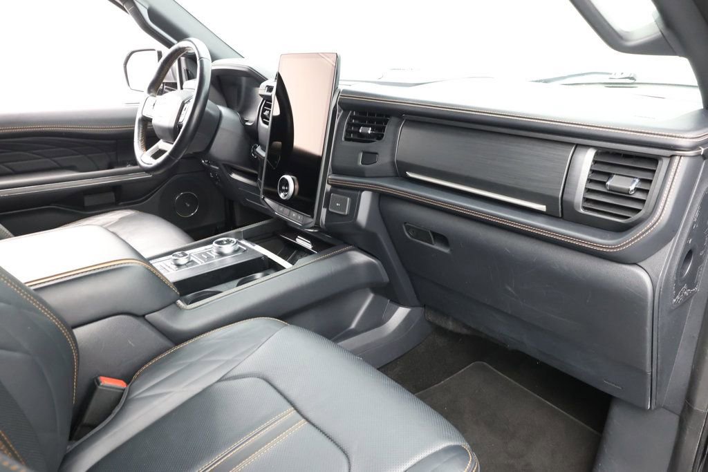 Used 2022 Ford Expedition Max Platinum image 24
