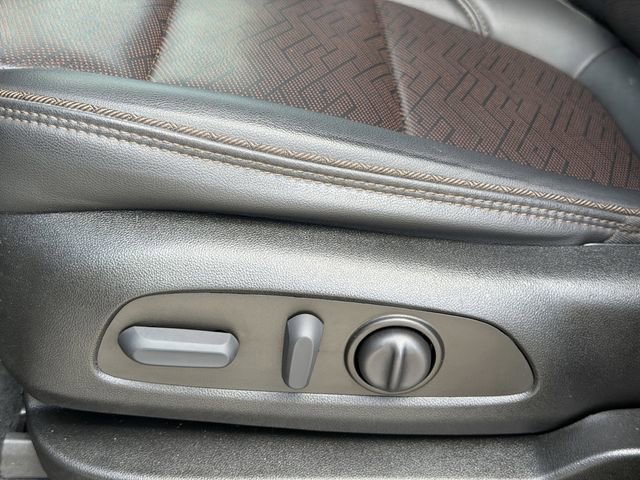 Certified 2023 Chevrolet Traverse High Country image 26