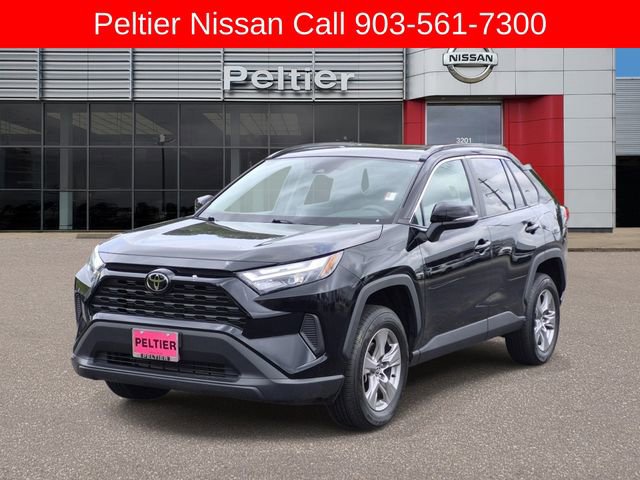 Used 2024 Toyota RAV4 XLE FWD image 3