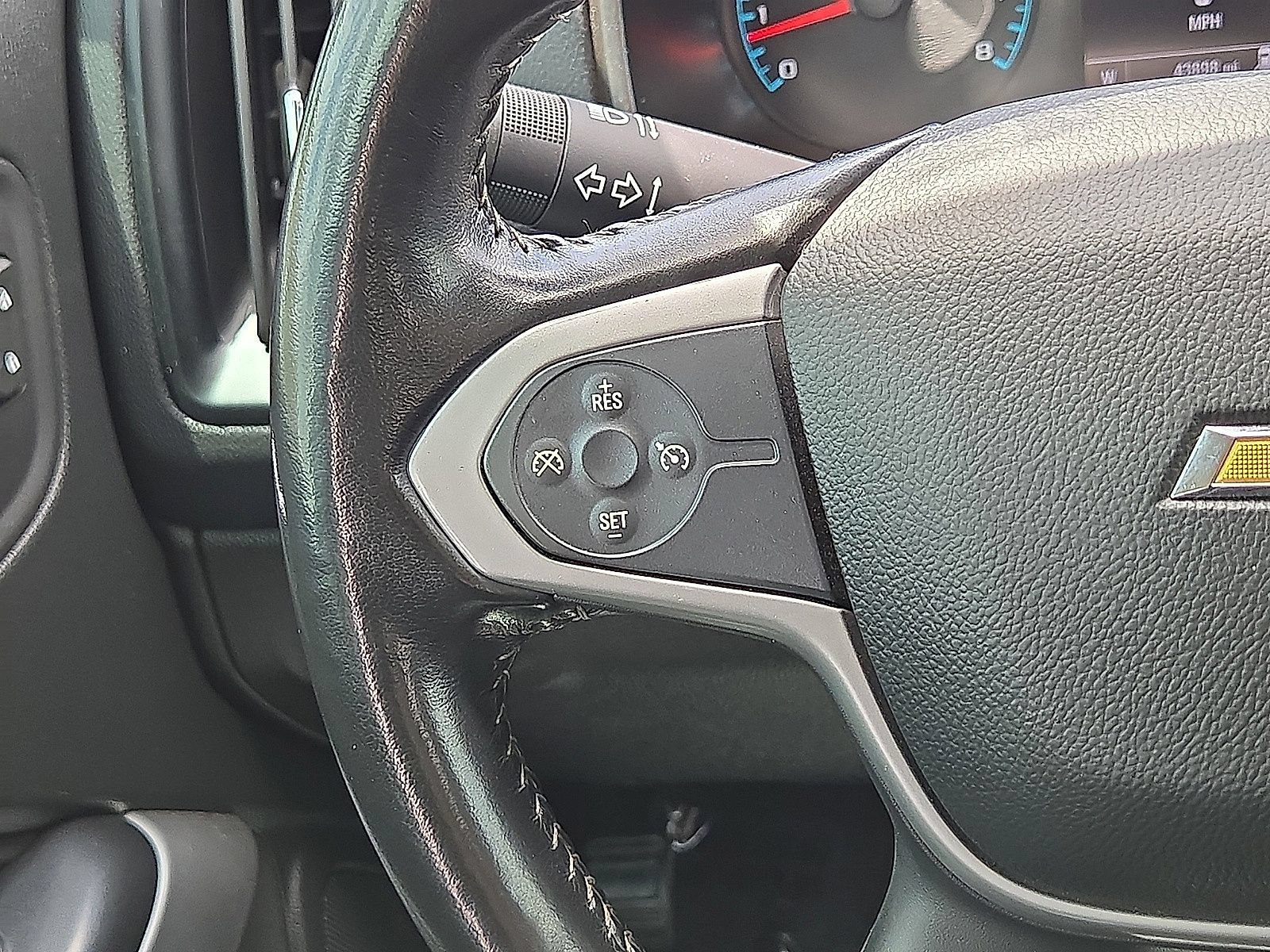 Used 2021 Chevrolet Colorado LT RWD image 18