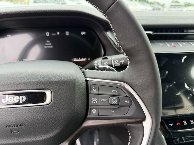 New 2026 Jeep Grand Cherokee Limited image 16