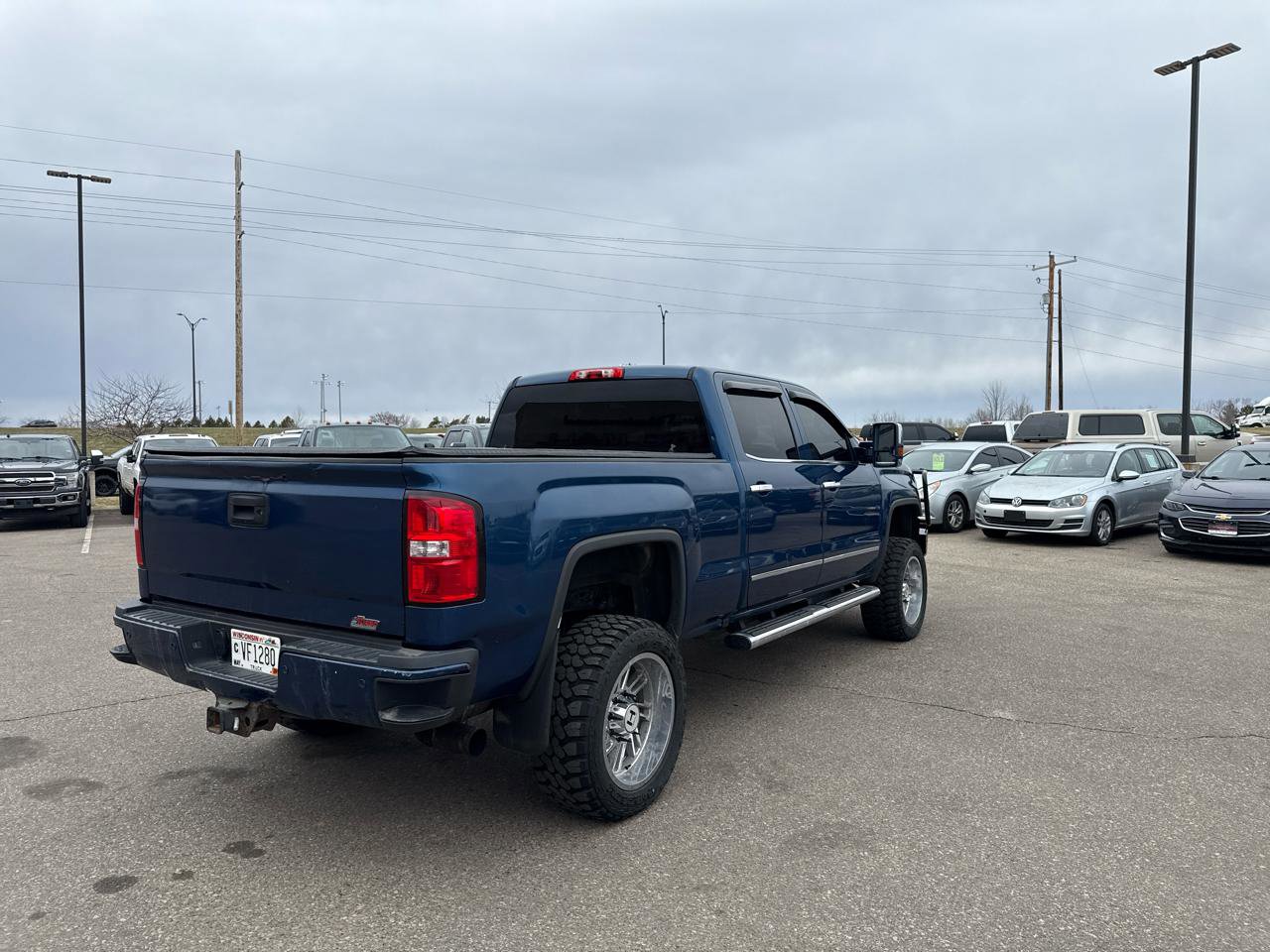 Used 2016 GMC Sierra 2500 SLT w/ All-Terrain HD Package AWD/4WD image 5