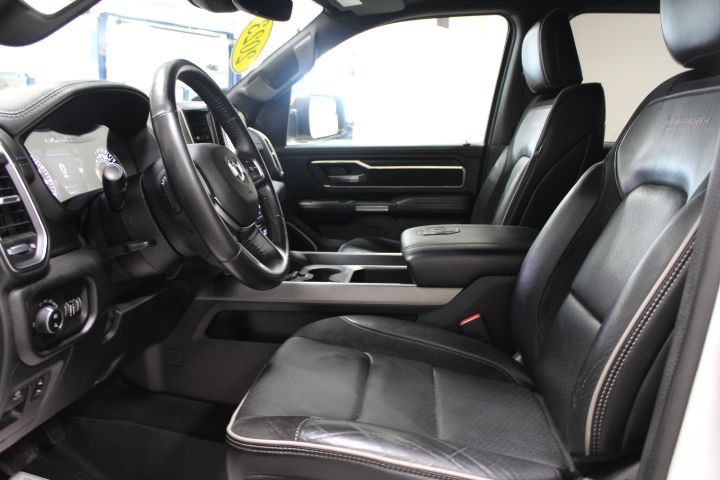 Used 2023 RAM 1500 Laramie AWD/4WD image 16