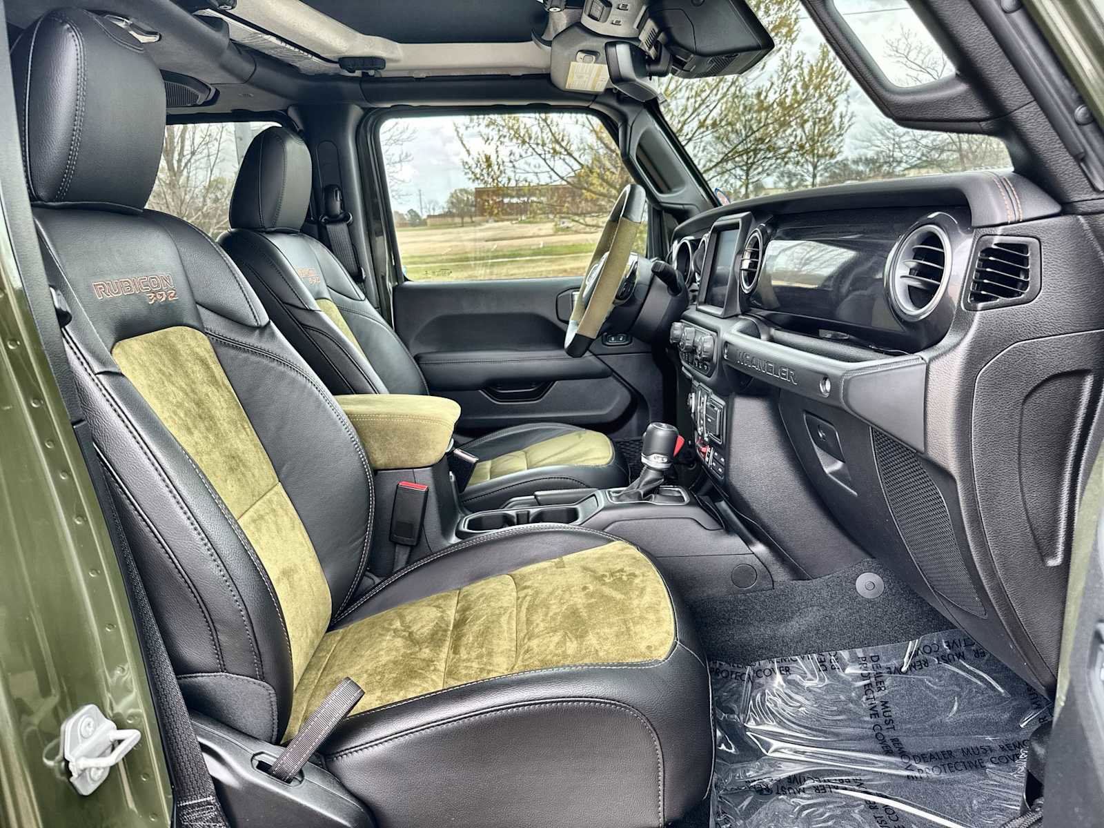 Used 2023 Jeep Wrangler Unlimited Rubicon 392 image 15