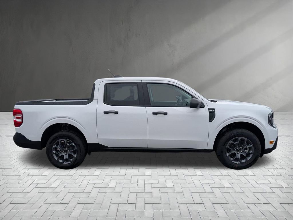 New 2025 Ford Maverick XLT w/ Equipment Group 301A image 9