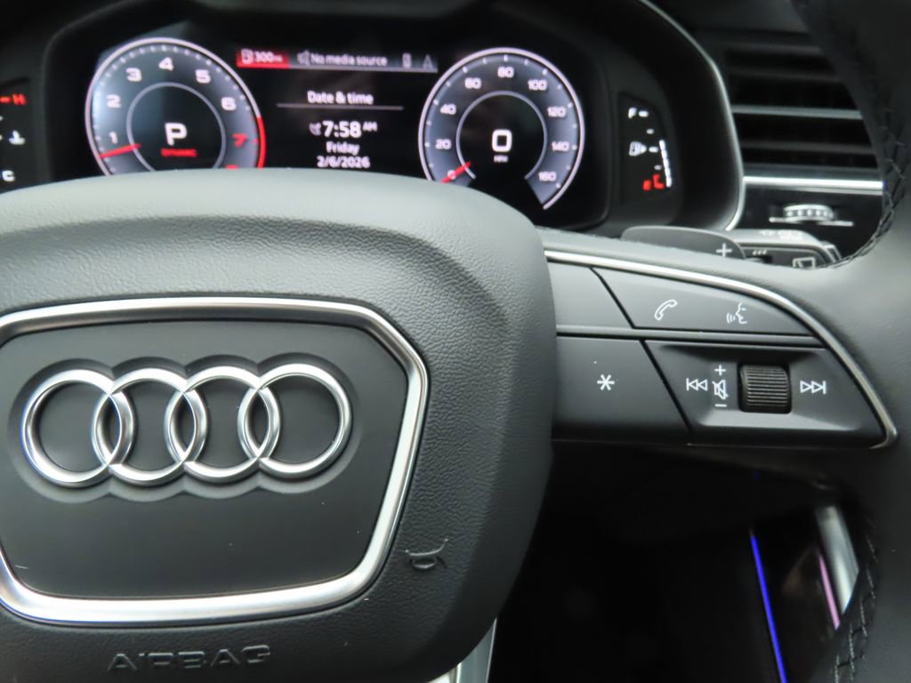 Used 2023 Audi Q7 3.0T Prestige image 12