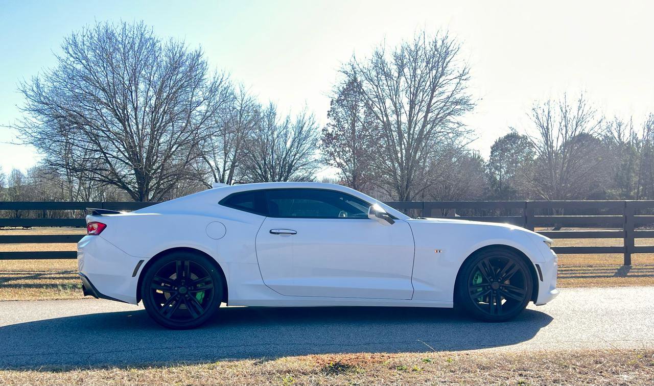 Used 2016 Chevrolet Camaro SS image 5