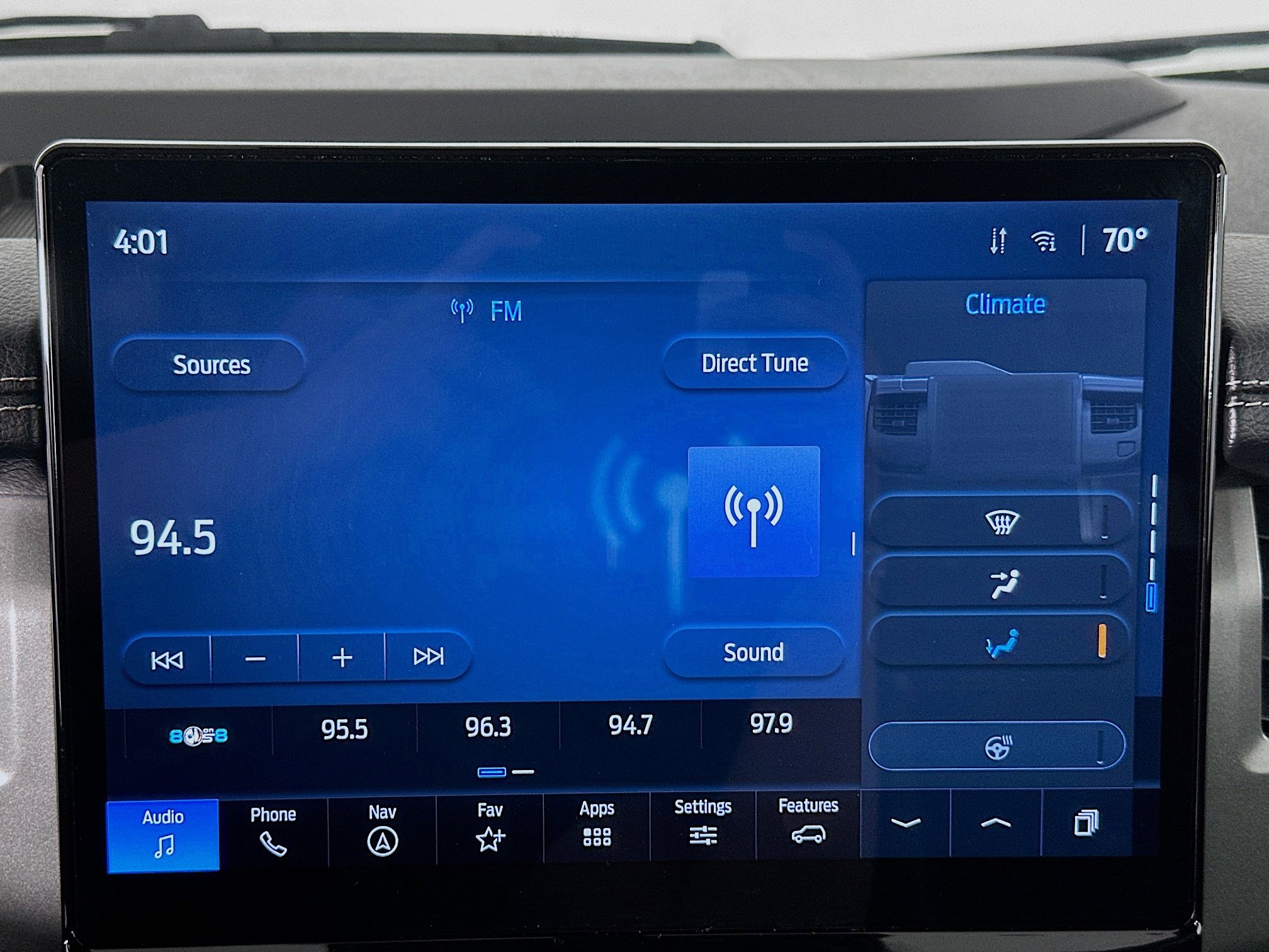 Used 2024 Ford Expedition Max XLT image 21