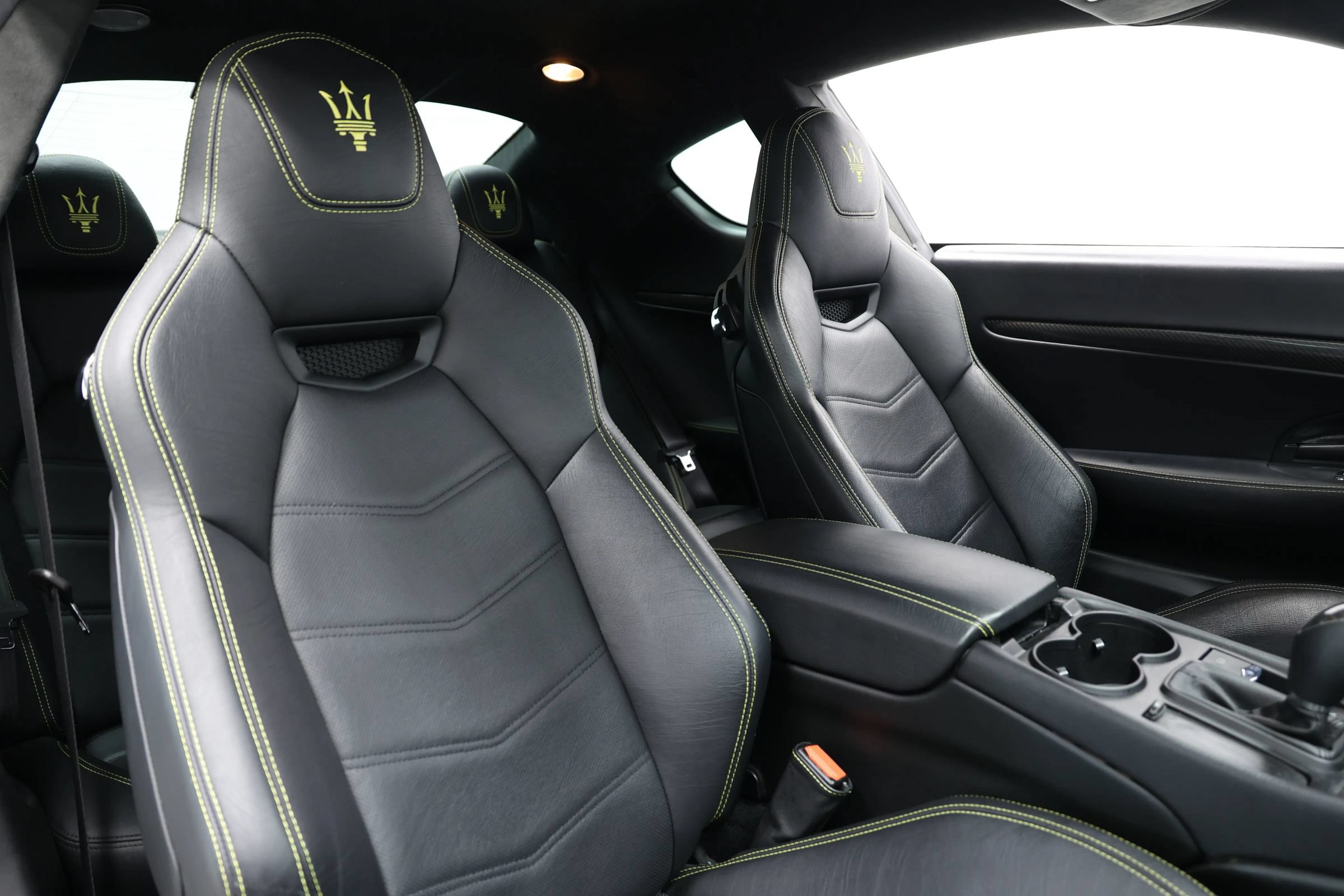 Used 2016 Maserati GranTurismo Sport RWD image 73