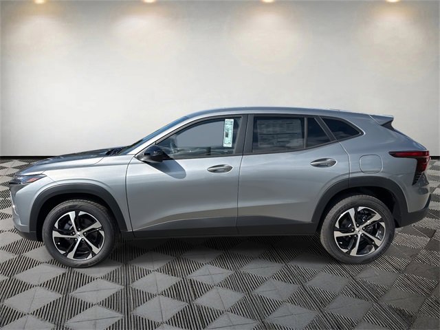 New 2026 Chevrolet Trax RS w/ Driver Confidence Package image 2