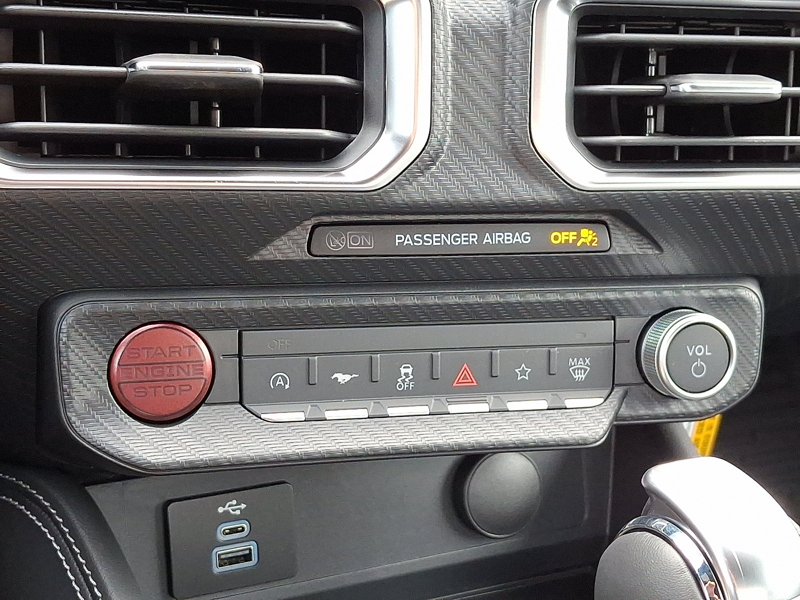 Used 2026 Ford Mustang Premium RWD image 14
