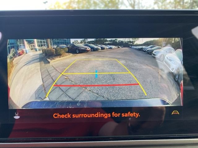 Used 2025 Toyota Camry XSE FWD image 14