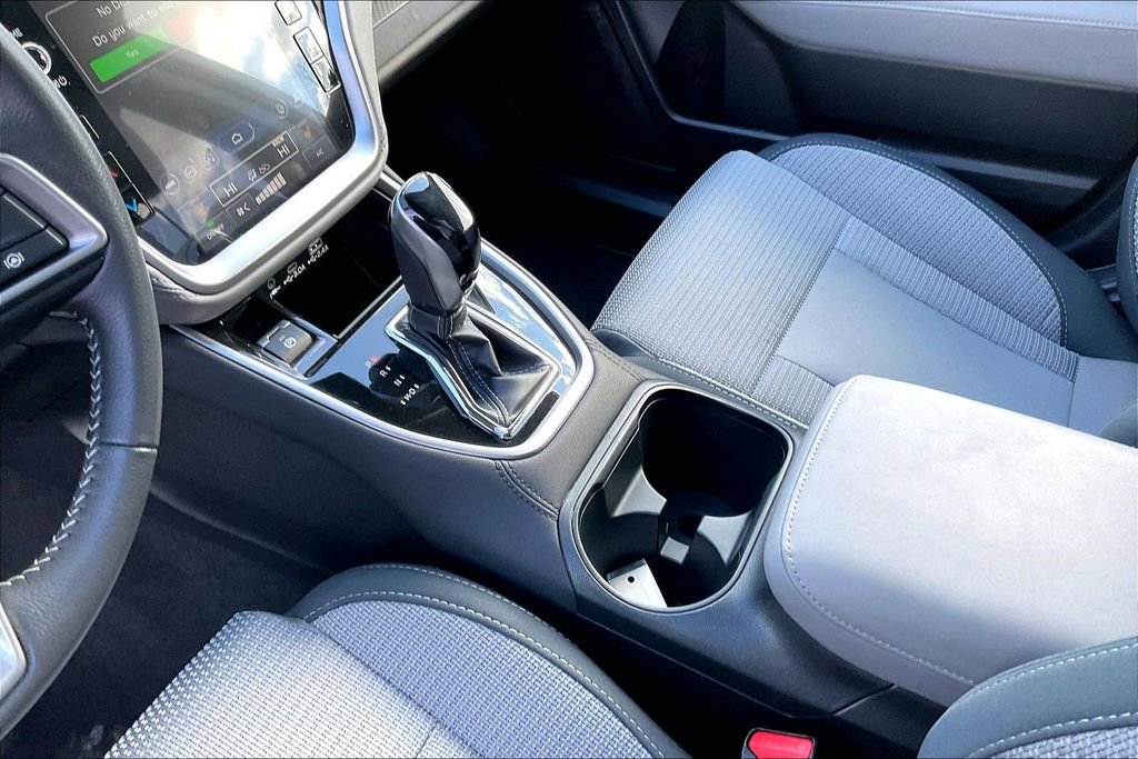 Certified 2025 Subaru Outback Premium image 20