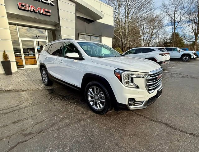 Used 2022 GMC Terrain SLT w/ Infotainment Package II image 7