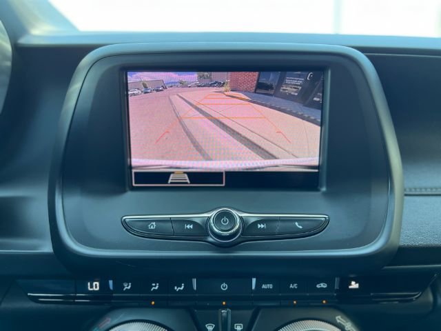 Used 2023 Chevrolet Camaro LT RWD image 17