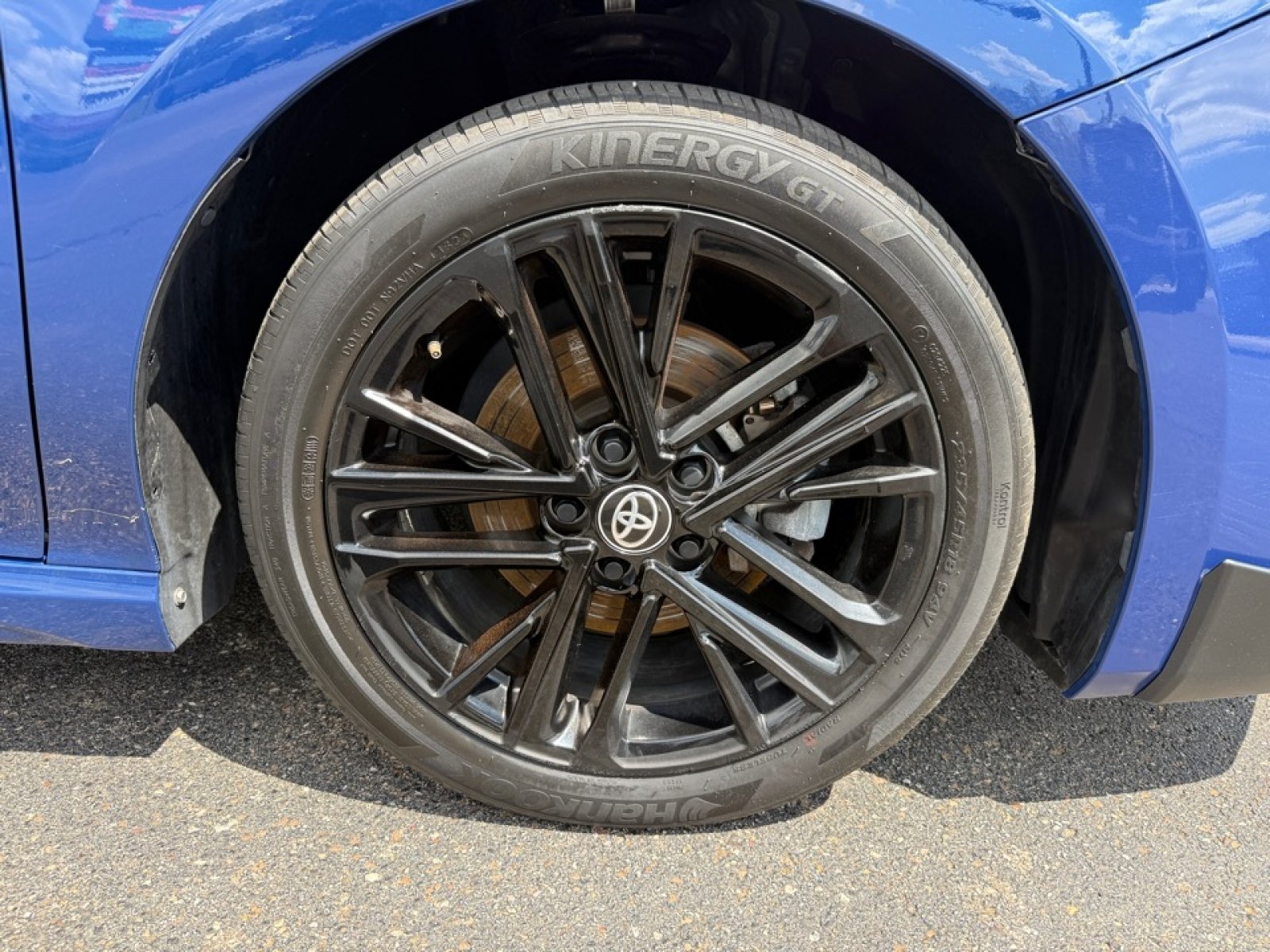 Used 2025 Toyota Camry SE FWD image 37