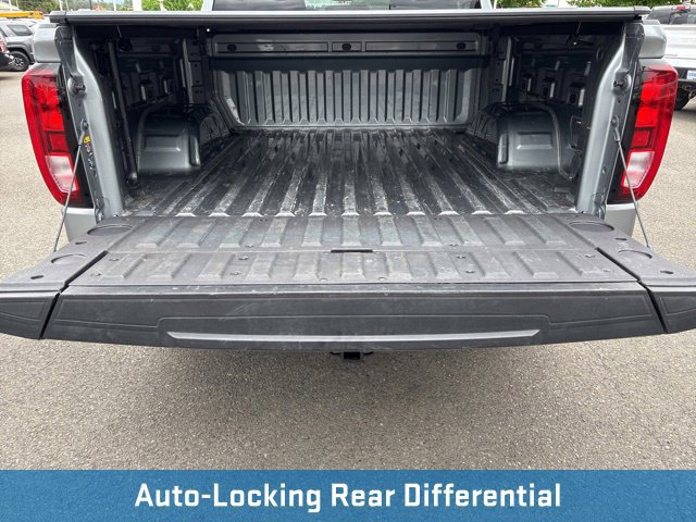 Used 2024 GMC Sierra 1500 Elevation w/ LPO, Elevation Black Package AWD/4WD image 18
