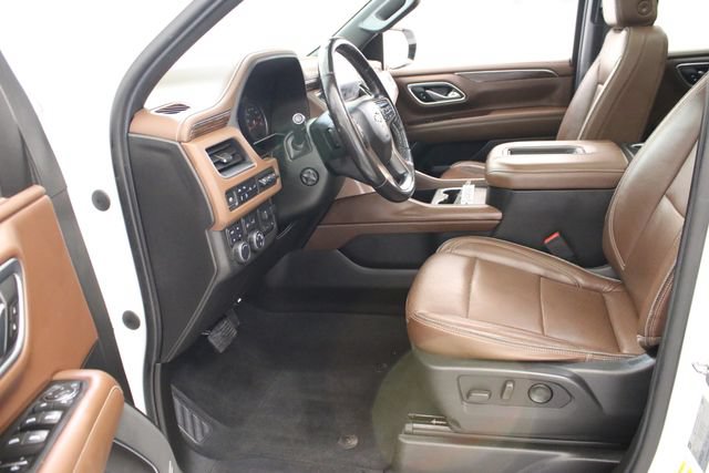 Used 2021 Chevrolet Tahoe High Country w/ Premium Package AWD/4WD image 24