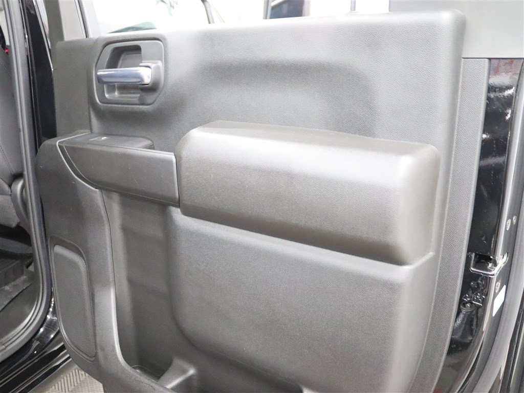 Used 2024 Chevrolet Silverado 2500 Custom w/ Custom Value Package AWD/4WD image 21